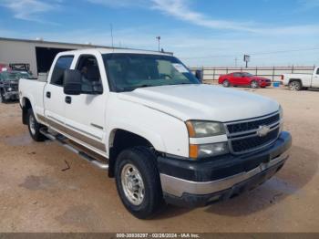  Salvage Chevrolet Silverado 2500