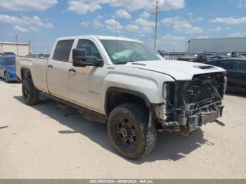  Salvage General Motors Sierra 3500HD