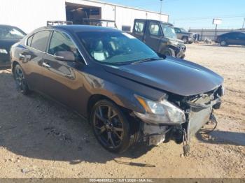  Salvage Nissan Maxima