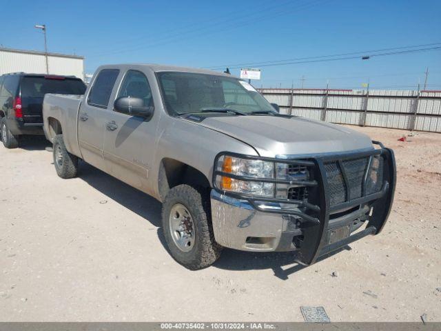  Salvage Chevrolet Silverado 2500