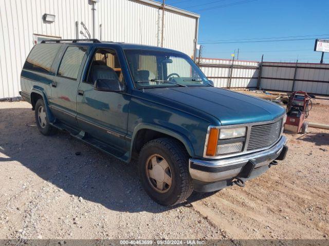  Salvage GMC Suburban