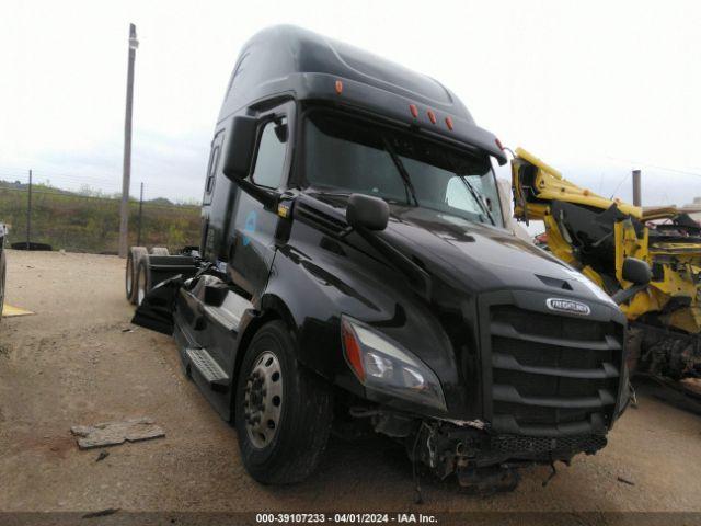  Salvage Freightliner New Cascadia 126