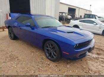  Salvage Dodge Challenger