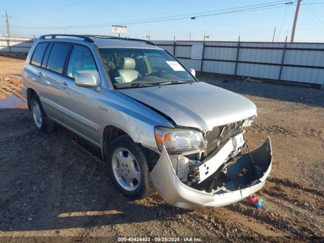  Salvage Toyota Highlander