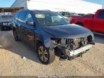  Salvage Nissan Pathfinder