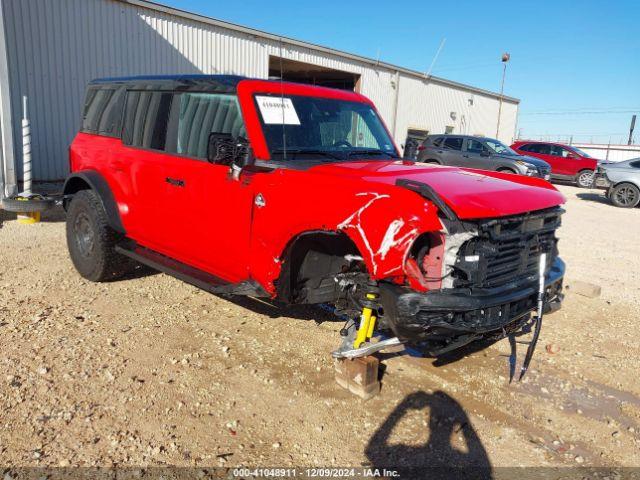  Salvage Ford Bronco