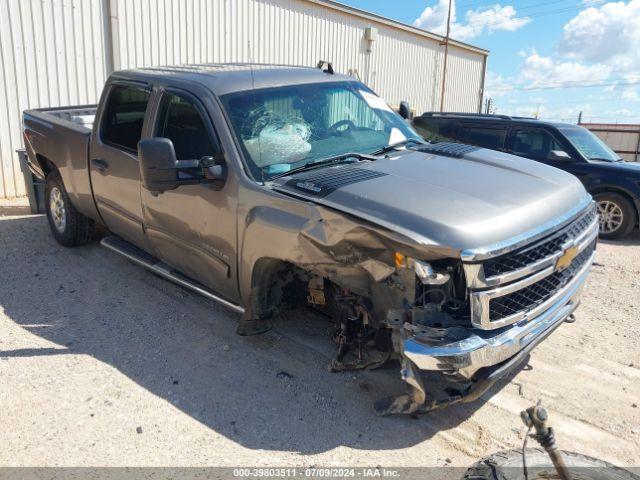  Salvage Chevrolet Silverado 2500