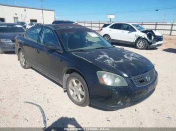  Salvage Nissan Altima