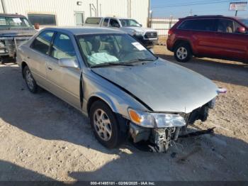  Salvage Toyota Camry