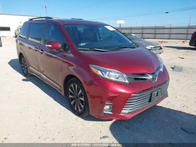  Salvage Toyota Sienna