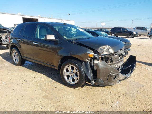  Salvage Ford Edge