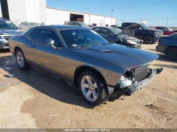  Salvage Dodge Challenger