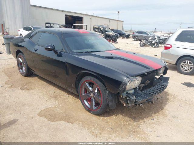  Salvage Dodge Challenger