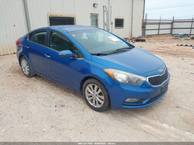  Salvage Kia Forte