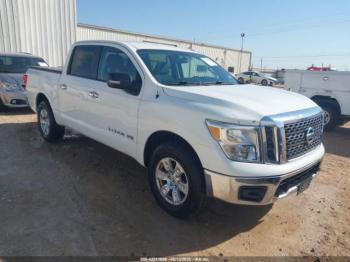  Salvage Nissan Titan