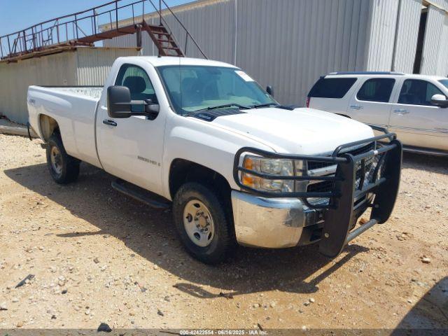  Salvage Chevrolet Silverado 2500
