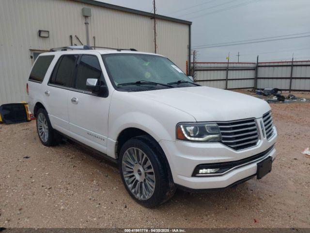  Salvage Lincoln Navigator