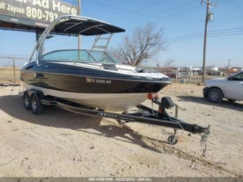  Salvage Crownline 220