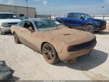  Salvage Dodge Challenger