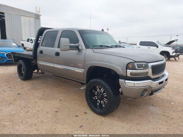  Salvage GMC Sierra 2500