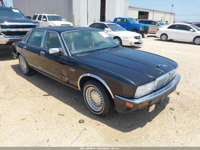  Salvage Jaguar Xj6