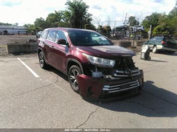  Salvage Toyota Highlander