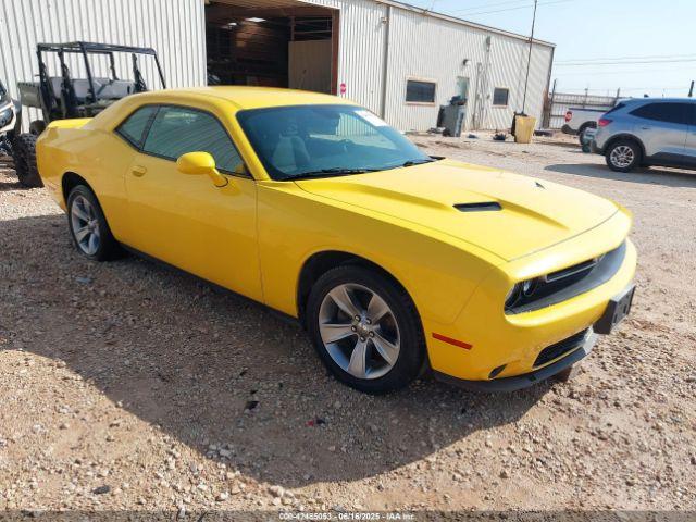  Salvage Dodge Challenger