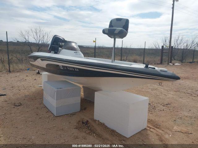  Salvage Tracker 640sc