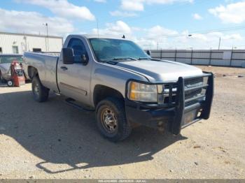  Salvage Chevrolet Silverado 2500