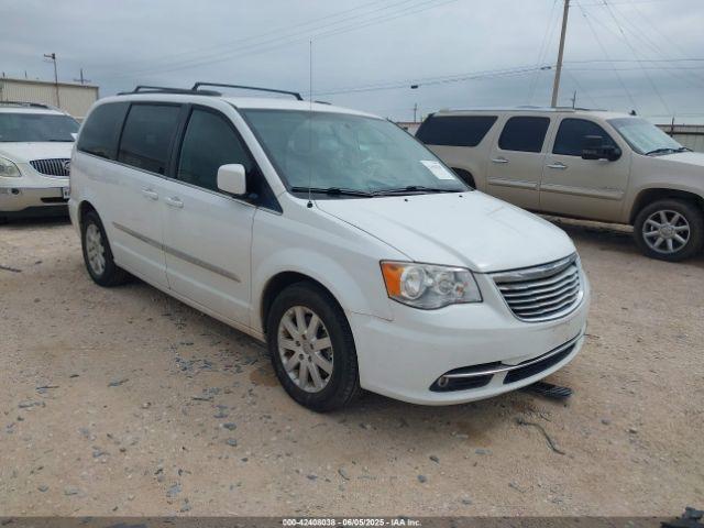  Salvage Chrysler Town & Country