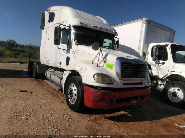  Salvage Freightliner Columbia
