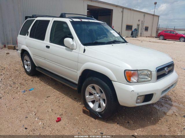  Salvage Nissan Pathfinder