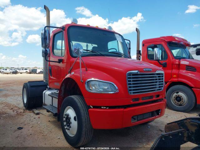  Salvage Freightliner M2