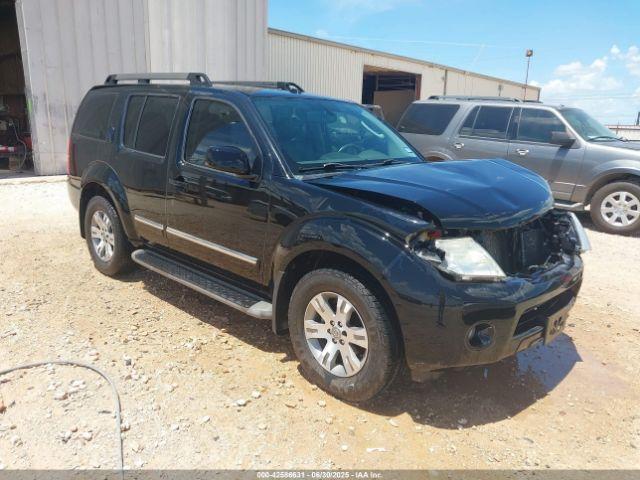  Salvage Nissan Pathfinder