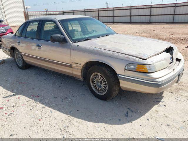  Salvage Ford Crown Victoria