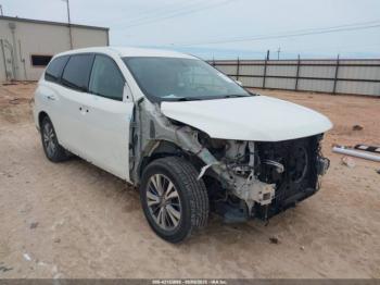  Salvage Nissan Pathfinder