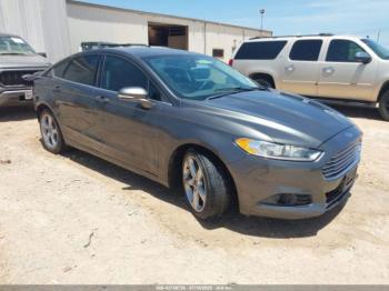  Salvage Ford Fusion