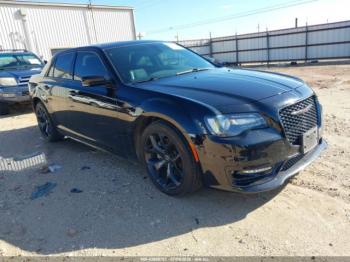  Salvage Chrysler 300