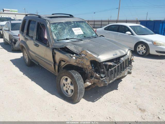  Salvage Jeep Liberty