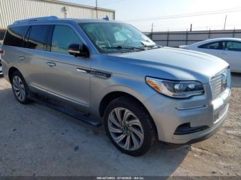  Salvage Lincoln Navigator