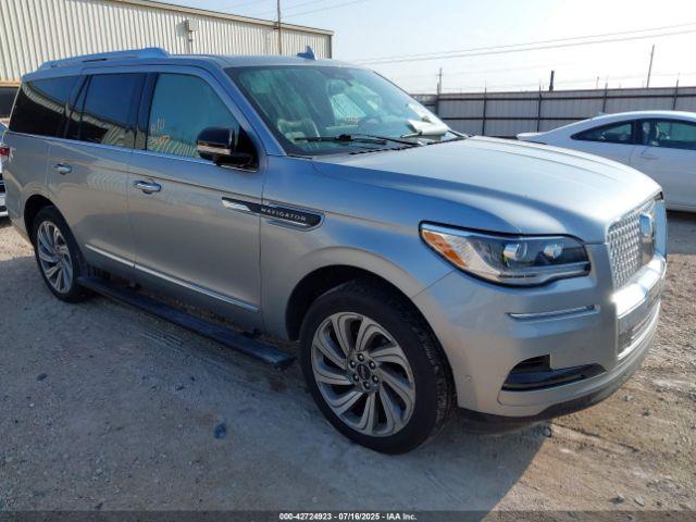  Salvage Lincoln Navigator