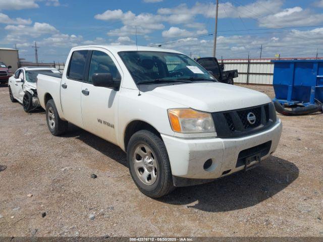  Salvage Nissan Titan