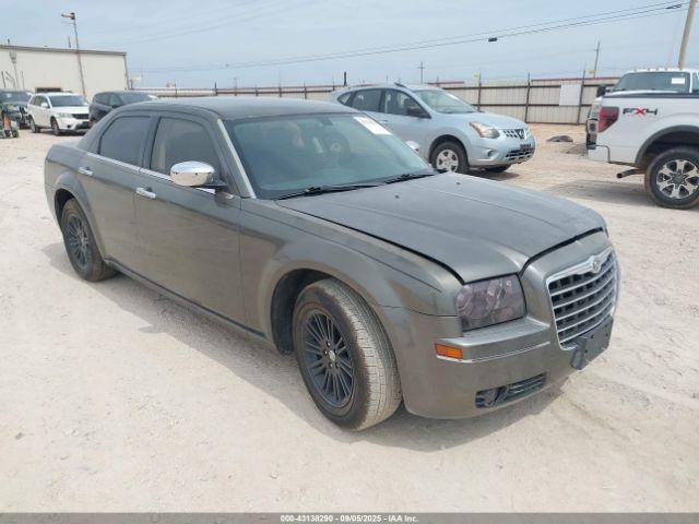  Salvage Chrysler 300