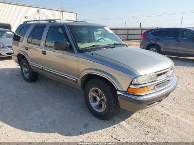  Salvage Chevrolet Blazer
