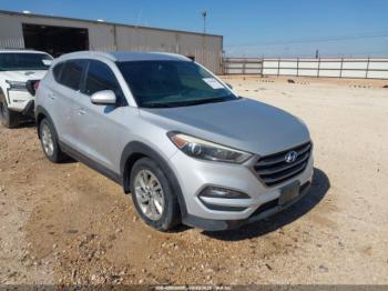 Salvage Hyundai TUCSON