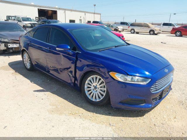  Salvage Ford Fusion