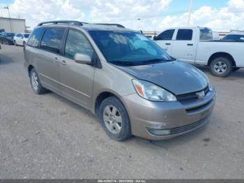  Salvage Toyota Sienna