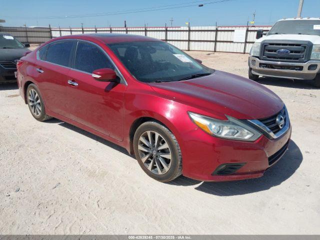  Salvage Nissan Altima