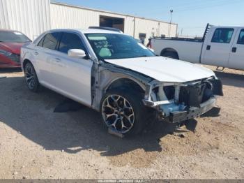  Salvage Chrysler 300