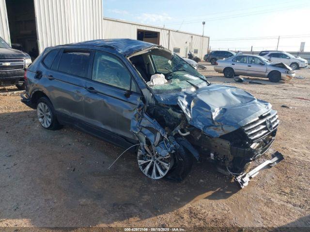  Salvage Volkswagen Tiguan